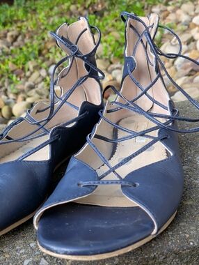 Boden Seychelles Navy Lace-Up Women's Leather Sandals